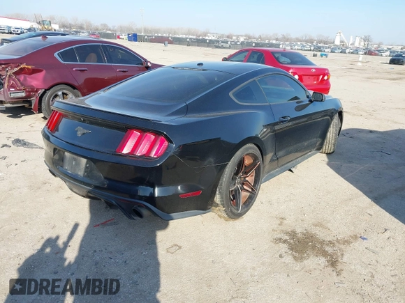 2017 Ford Mustang EcoBoost z VIN 1FA6P8TH1H5272339, wystawiony jako IAAI lot #41576468 z przebiegiem 125 455 mil mil oraz . Historia ofert i sprzedaży dostępna na DreamBid. Obrazek 4.