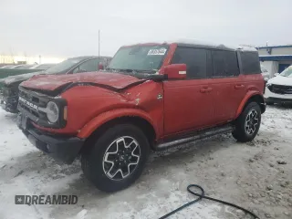 2023 Ford Bronco with VIN 1FMDE5BH3PLB67461, listed as a Copart auction lot 86357644 with 6,613 mi miles and Salvage Title. Bid and sale history available at carsss.com. Image 1.