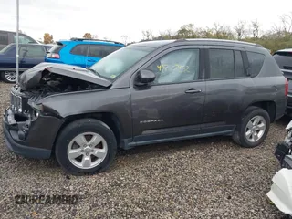 2016 Jeep Compass High Altitude Edition with VIN 1C4NJCEA6GD619825, listed as a IAAI auction lot 40775452 with 101,199 mi miles. Bid and sale history available at carsss.com. Image 14.