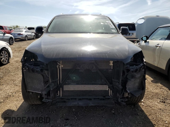 2015 Audi Q7 Premium Plus with VIN WA1LGAFEXFD017661, listed as a Copart auction lot 56394585 with 111,558 mi miles and Clean Title. Bid and sale history available at DreamBid. Image 5.