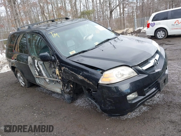 2005 Acura MDX with VIN 2HNYD18215H555605, listed as a IAAI auction lot 41351628 with 210,858 mi miles. Bid and sale history available at carsss.com. Image 1.