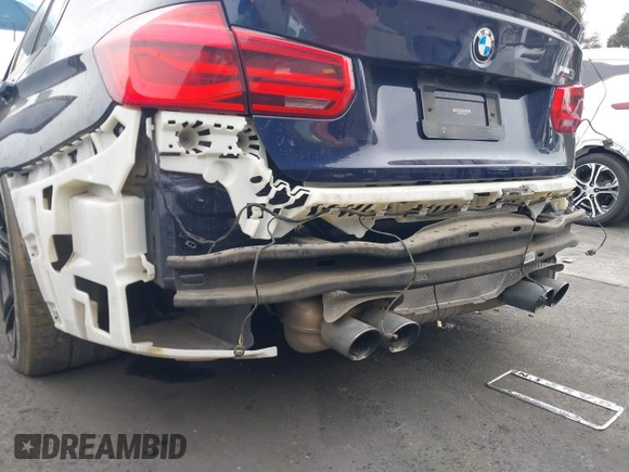 2016 BMW M3 with VIN WBS8M9C54G5D30719, listed as a IAAI auction lot 41686573 with 100,485 mi miles and . Bid and sale history available at DreamBid. Image 6.