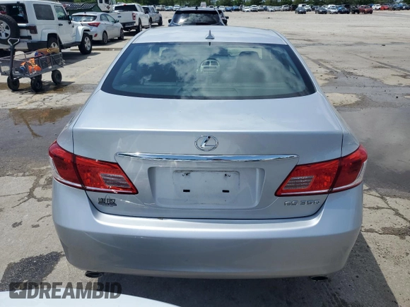 2012 Lexus ES 330 z VIN JTHBK1EG6C2474315, wystawiony jako Copart lot #57870335 z przebiegiem 123 062 mil mil oraz Czysty tytuł • Clean title. Historia ofert i sprzedaży dostępna na DreamBid. Obrazek 6.