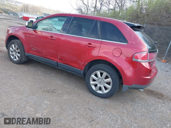 2007 Lincoln MKX with VIN 2LMDU68C77BJ02928, listed as a IAAI auction lot 41921913 with 101,100 mi miles. Bid and sale history available at carsss.com. Image 3.