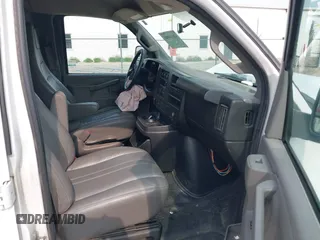 2016 Chevrolet Express Cargo with VIN 1GCWGAFF6G1128884, listed as a IAAI auction lot 42414808 with 198,206 mi miles and . Bid and sale history available at DreamBid. Image 5.