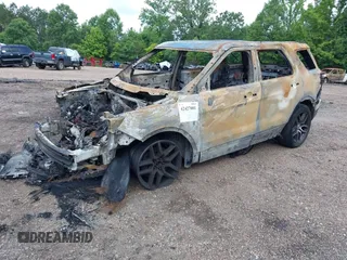 2016 Ford Explorer Sport z VIN 1FM5K8GTXGGC21987, wystawiony jako IAAI lot #42427001 z przebiegiem Nie podano mil oraz . Historia ofert i sprzedaży dostępna na DreamBid. Obrazek 2.