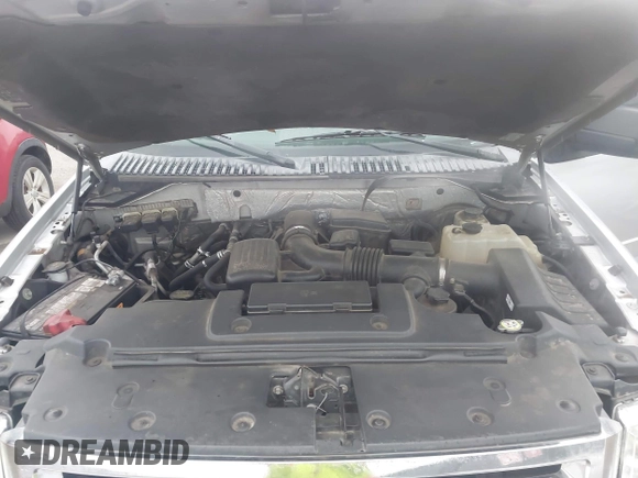 2014 Ford Expedition XLT with VIN 1FMJU1H58EEF65794, listed as a IAAI auction lot 42421781 with 151,867 mi miles and . Bid and sale history available at DreamBid. Image 10.