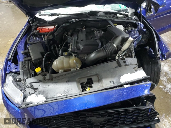 2015 Ford Mustang EcoBoost Premium z VIN 1FATP8UH2F5387031, wystawiony jako Copart lot #46362525 z przebiegiem Nie podano mil oraz Szkoda całkowita • Salvage title. Historia ofert i sprzedaży dostępna na DreamBid. Obrazek 11.