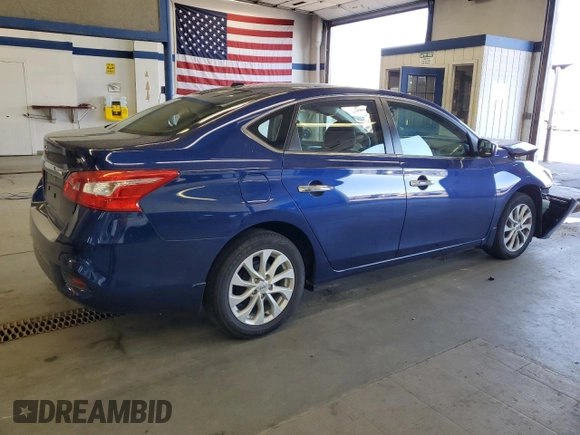 2018 Nissan Sentra SV z VIN 3N1AB7AP7JY218207, wystawiony jako Copart lot #56067335 z przebiegiem 40 733 mil mil oraz Szkoda całkowita • Salvage title. Historia ofert i sprzedaży dostępna na DreamBid. Obrazek 3.