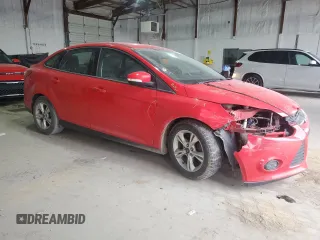 2014 Ford Focus SE with VIN 1FADP3F22EL139842, listed as a Copart auction lot 47935915 with 173,341 mi miles and Salvage Title. Bid and sale history available at carsss.com. Image 4.