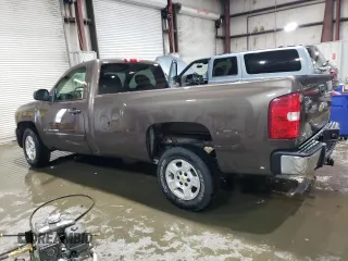 2008 Chevrolet Silverado 1500 Work Truck with VIN 1GCEC14018Z110656, listed as a Copart auction lot 47303285 with 134,914 mi miles and Salvage Title. Bid and sale history available at carsss.com. Image 2.