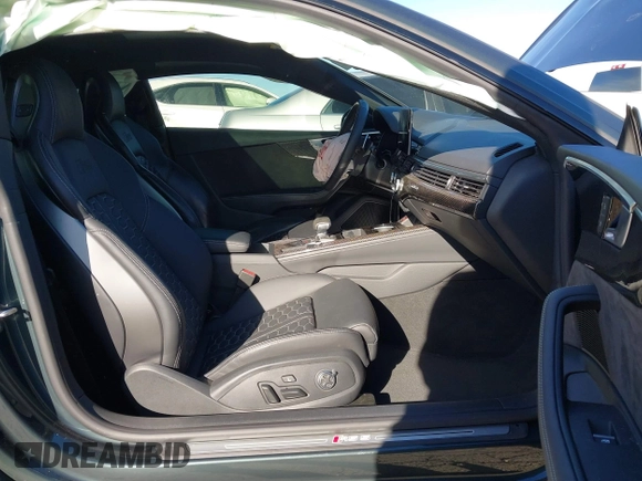 2021 Audi RS 5 z VIN WUANWAF50MA903670, wystawiony jako IAAI lot #41266483 z przebiegiem 36 200 mil mil oraz . Historia ofert i sprzedaży dostępna na DreamBid. Obrazek 5.
