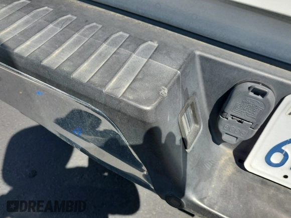 2018 Ford F-150 XL with VIN 1FTEX1EP5JKF37918, listed as a IAAI auction lot 42774232 with 91,917 mi miles and . Bid and sale history available at DreamBid. Image 33.