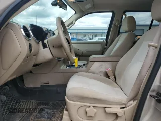 2007 Ford Explorer Sport Trac XLT with VIN 1FMEU51K37UB42252, listed as a Copart auction lot 53814115 with 194,133 mi miles and Salvage title. Bid and sale history available at DreamBid. Image 7.