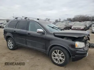 2013 Volvo XC90 Premier Plus with VIN YV4952CZ6D1638748, listed as a Copart auction lot 88034105 with 181,289 mi miles and Salvage Title. Bid and sale history available at carsss.com. Image 4.