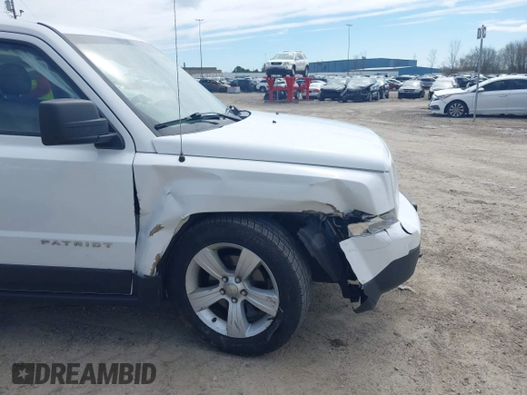 2014 Jeep Patriot Sport with VIN 1C4NJRBB5ED778512, listed as a IAAI auction lot 42172300 with 118,934 mi miles and . Bid and sale history available at carsss.com. Image 6.
