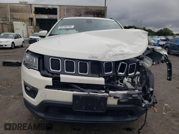 2021 Jeep Compass Altitude with VIN 3C4NJDBB7MT551883, listed as a Copart auction lot 69790784 with 36,830 mi miles and Clean title. Bid and sale history available at DreamBid. Image 5.