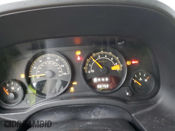 2015 Jeep Patriot Altitude z VIN 1C4NJRBBXFD425829, wystawiony jako Copart lot #56540355 z przebiegiem 98 752 mil mil oraz Szkoda całkowita • Salvage title. Historia ofert i sprzedaży dostępna na DreamBid. Obrazek 9.