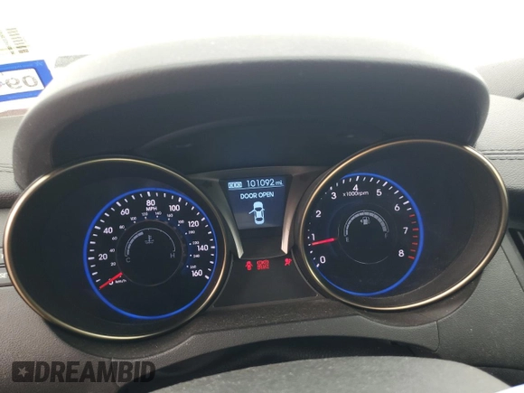 2013 Hyundai Genesis Coupe Premium z VIN KMHHT6KD3DU086928, wystawiony jako Copart lot #55731185 z przebiegiem 101 092 mil mil oraz Szkody całkowita. Historia ofert i sprzedaży dostępna na DreamBid. Obrazek 9.