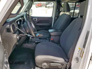 2019 Jeep Wrangler Unlimited Sport S with VIN 1C4HJXDG7KW533575, listed as a Copart auction lot 57068125 with 77,669 mi miles and Salvage title. Bid and sale history available at DreamBid. Image 7.
