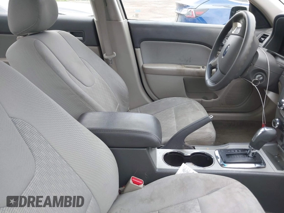 2012 Ford Fusion SE with VIN 3FAHP0HA8CR133837, listed as a IAAI auction lot 39605166 with 137,917 mi miles and . Bid and sale history available at DreamBid. Image 5.