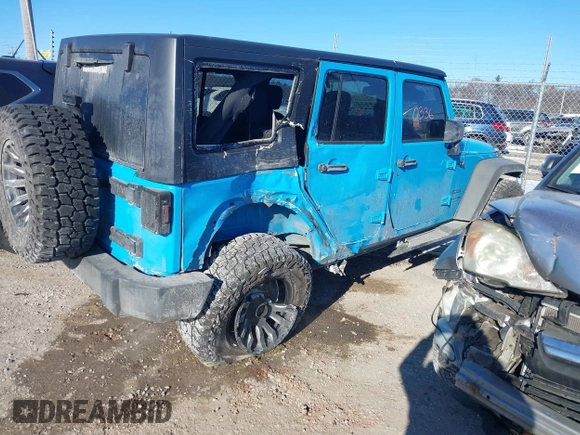 2018 Jeep Wrangler JK Unlimited Sport with VIN 1C4BJWDG6JL824178, listed as a IAAI auction lot 41420336 with 77,816 mi miles. Bid and sale history available at carsss.com. Image 4.