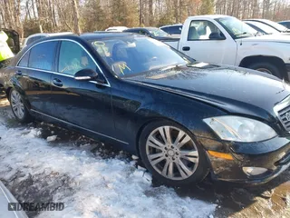 2009 Mercedes-Benz S-Class 5.5L V8 with VIN WDDNG86X79A239188, listed as a IAAI auction lot 41269861 with 142,439 mi miles. Bid and sale history available at carsss.com. Image 1.