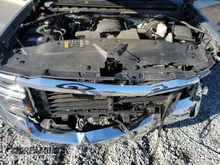 2017 Chevrolet Silverado 1500 LT with VIN 1GCVKREC4HZ222202, listed as a Copart auction lot 48537465 with 106,792 mi miles and Salvage Title. Bid and sale history available at DreamBid. Image 13.