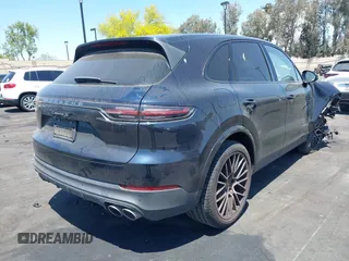 2019 Porsche Cayenne S z VIN WP1AB2AY9KDA64014, wystawiony jako IAAI lot #42294005 z przebiegiem Nie podano mil oraz . Historia ofert i sprzedaży dostępna na DreamBid. Obrazek 4.
