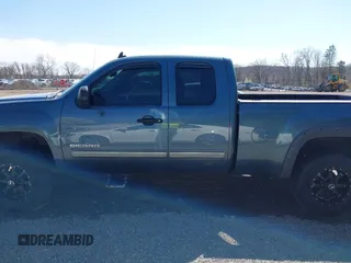 2013 GMC Sierra 1500 SLE with VIN 1GTR2VE79DZ385211, listed as a IAAI auction lot 41972315 with 135,665 mi miles and . Bid and sale history available at DreamBid. Image 15.