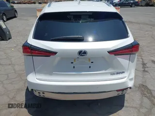 2021 Lexus NX 300h z VIN JTJDJRDZ0M2167722, wystawiony jako IAAI lot #42466047 z przebiegiem 33 117 mil mil oraz . Historia ofert i sprzedaży dostępna na DreamBid. Obrazek 16.