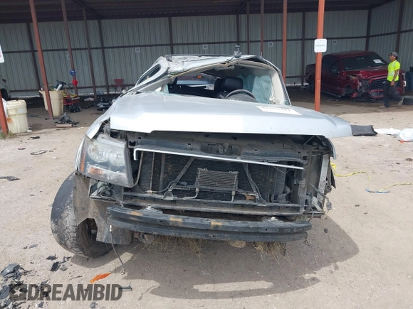 2014 Chevrolet Tahoe LT with VIN 1GNSKBE02ER147079, listed as a IAAI auction lot 42204312 with Not provided miles and . Bid and sale history available at DreamBid. Image 6.