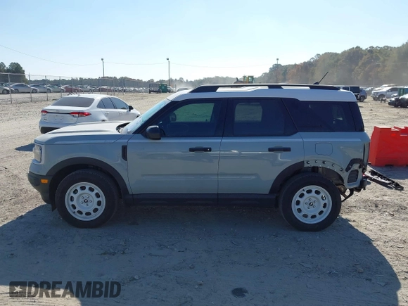 2023 Ford Bronco Sport Heritage z VIN 3FMCR9G61PRD08589, wystawiony jako IAAI lot #40706185 z przebiegiem 150 000 mil mil oraz . Historia ofert i sprzedaży dostępna na DreamBid. Obrazek 15.