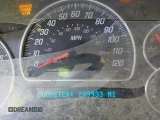2003 GMC Envoy SLT with VIN 1GKDT13S432190085, listed as a IAAI auction lot 42106915 with 289,933 mi miles. Bid and sale history available at carsss.com. Image 7.