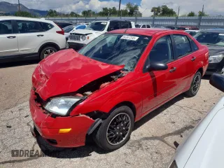 2007 Ford Focus S z VIN 1FAFP34N97W353668, wystawiony jako Copart lot #64307245 z przebiegiem 69 495 mil mil oraz Nie do naprawy • Non repairable. Historia ofert i sprzedaży dostępna na DreamBid. Obrazek 1.