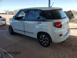 2014 FIAT 500L Lounge with VIN ZFBCFACH8EZ016424, listed as a Copart auction lot 83157294 with 89,918 mi miles and Salvage Title. Bid and sale history available at carsss.com. Image 2.