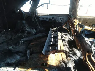 2020 Ford Edge SE z VIN 2FMPK3G92LBB18032, wystawiony jako IAAI lot #38222784 z przebiegiem Nie podano mil oraz . Historia ofert i sprzedaży dostępna na DreamBid. Obrazek 8.