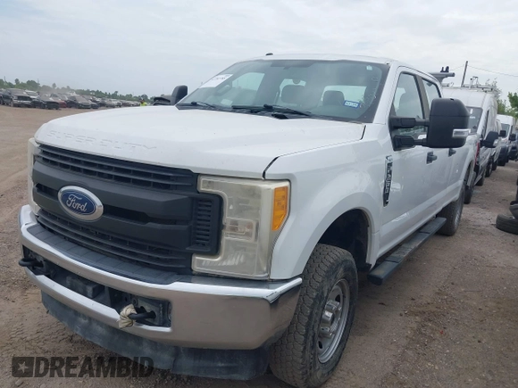 2017 Ford F-250 Lariat с VIN 1FT7W2B61HEE31617, выставлен на аукционе IAAI как лот 42782785 с пробегом 239 111 миль миль и . История ставок и продаж доступна на DreamBid. Изображение 17.