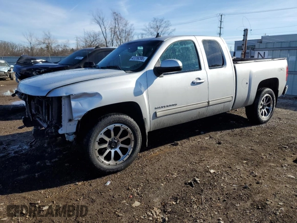 2013 Chevrolet Silverado 1500 LTZ with VIN 1GCRKTE77DZ225039, listed as a Copart auction lot 42239295 with 179,143 mi miles and Salvage Title. Bid and sale history available at DreamBid. Image 1.