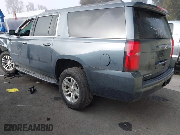 2020 Chevrolet Suburban LT z VIN 1GNSCHKC8LR151570, wystawiony jako IAAI lot #41677348 z przebiegiem Nie podano mil oraz . Historia ofert i sprzedaży dostępna na DreamBid. Obrazek 3.