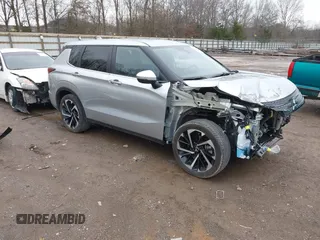 2022 Mitsubishi Outlander SE z VIN JA4J3UA89NZ024351, wystawiony jako IAAI lot #41527162 z przebiegiem 29 718 mil mil oraz . Historia ofert i sprzedaży dostępna na DreamBid. Obrazek 1.