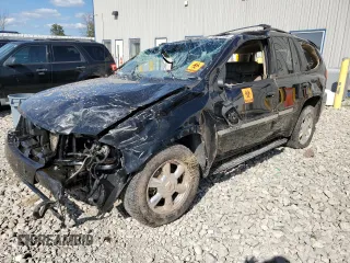 2004 GMC Envoy SLT with VIN 1GKDT13S742302881, listed as a Copart auction lot 68414734 with 317,200 mi miles and Non Repairable. Bid and sale history available at carsss.com. Image 1.