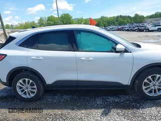 2020 Ford Escape SE with VIN 1FMCU9G61LUA92700, listed as a IAAI auction lot 42199228 with 97,463 mi miles and . Bid and sale history available at DreamBid. Image 13.