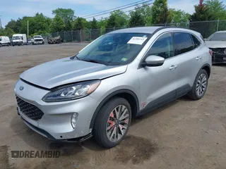 2020 Ford Escape Titanium с VIN 1FMCU9J99LUB45758, выставлен на аукционе IAAI как лот 42286143 с пробегом 51 177 миль миль и . История ставок и продаж доступна на DreamBid. Изображение 19.