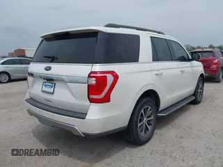 2018 Ford Expedition XLT with VIN 1FMJU1HT8JEA60704, listed as a IAAI auction lot 42068391 with 120,940 mi miles and . Bid and sale history available at DreamBid. Image 4.