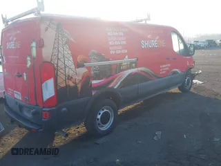 2020 Ford Transit Cargo z VIN 1FTBR1Y83LKB49056, wystawiony jako IAAI lot #41168050 z przebiegiem 91 855 mil mil oraz . Historia ofert i sprzedaży dostępna na DreamBid. Obrazek 4.