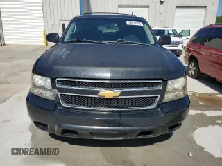 2011 Chevrolet Suburban LS z VIN 1GNSCHE0XBR383295, wystawiony jako Copart lot #60819305 z przebiegiem 133 643 mil mil oraz Szkoda całkowita • Salvage title. Historia ofert i sprzedaży dostępna na DreamBid. Obrazek 5.