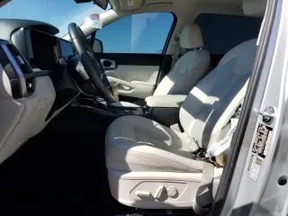2021 Kia Sorento S z VIN 5XYRLDLC8MG007922, wystawiony jako Copart lot #49844825 z przebiegiem 99 292 mil mil oraz Szkoda całkowita • Salvage title. Historia ofert i sprzedaży dostępna na DreamBid. Obrazek 7.