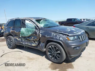 2018 Jeep Grand Cherokee Laredo E with VIN 1C4RJFAG9JC442262, listed as a IAAI auction lot 41925234 with 80,519 mi miles and . Bid and sale history available at DreamBid. Image 1.