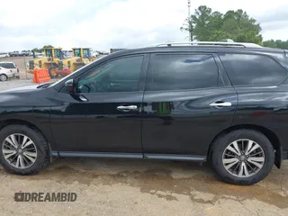 2017 Nissan Pathfinder SV with VIN 5N1DR2MN7HC910579, listed as a IAAI auction lot 42612170 with 153,288 mi miles and . Bid and sale history available at DreamBid. Image 14.
